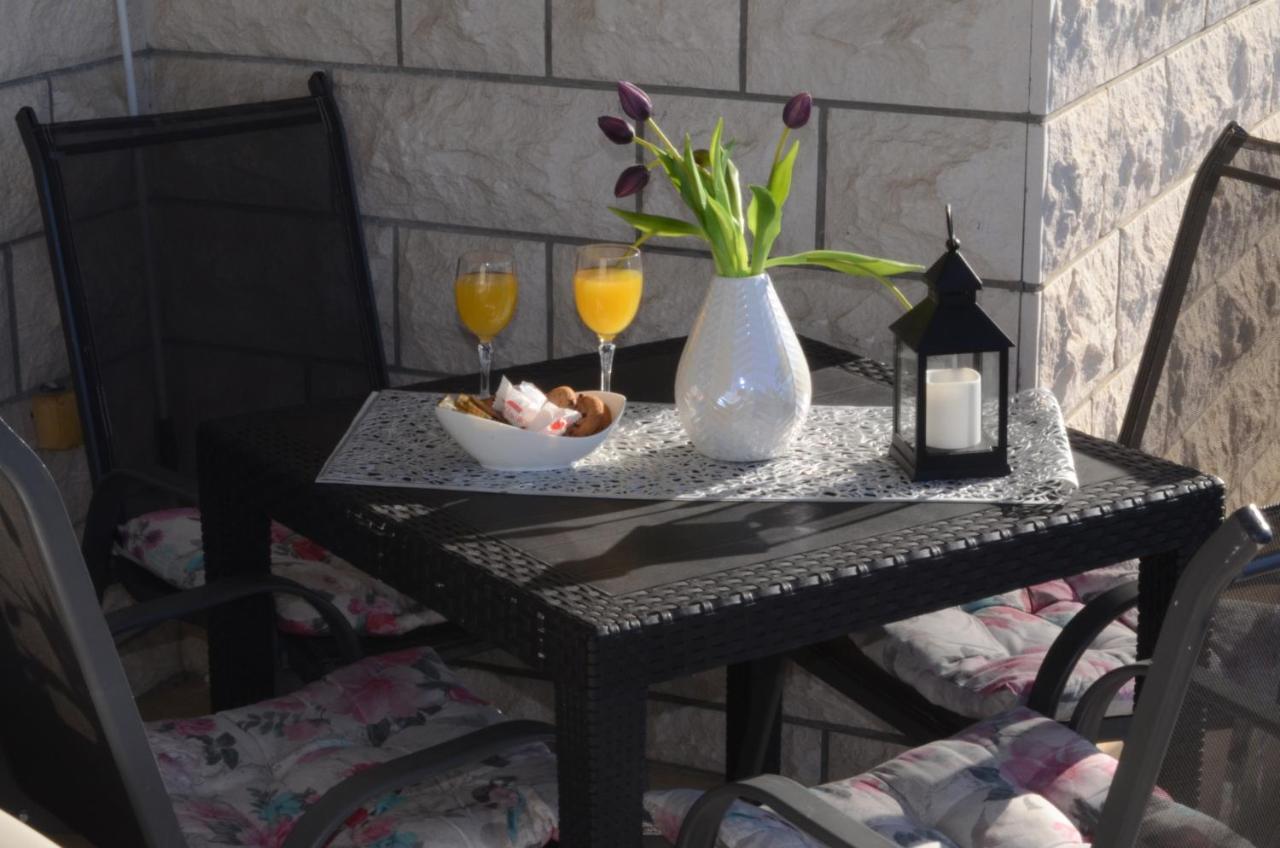 פודסטראנה Luxury Apartments Mia מראה חיצוני תמונה