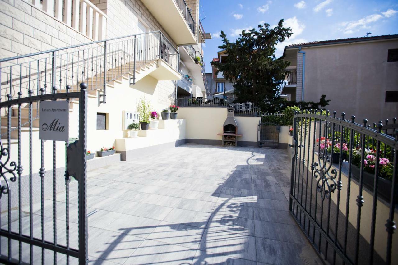 פודסטראנה Luxury Apartments Mia מראה חיצוני תמונה